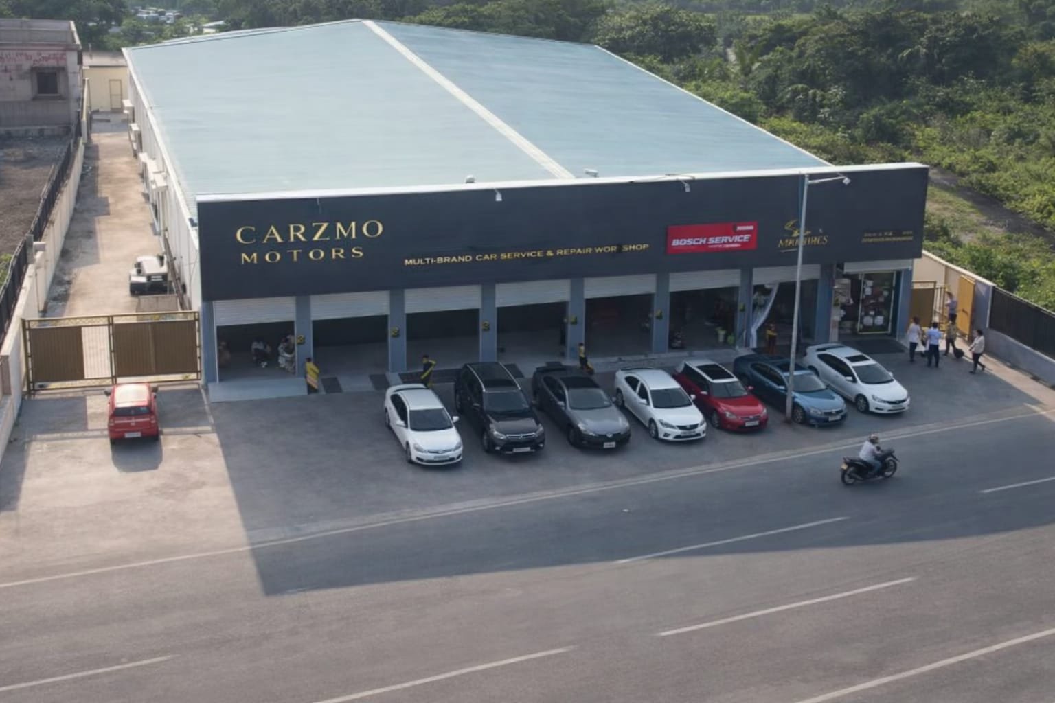 Carzmo Motors facility